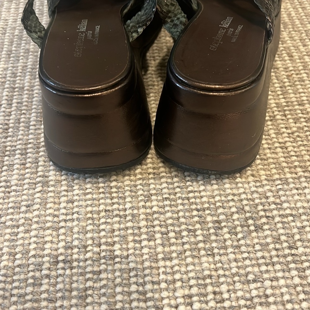 Stephane Kelian wedge Sandler. Euro 4.5 US 6.5 barely worn “vintage” design. - Picture 2 of 3